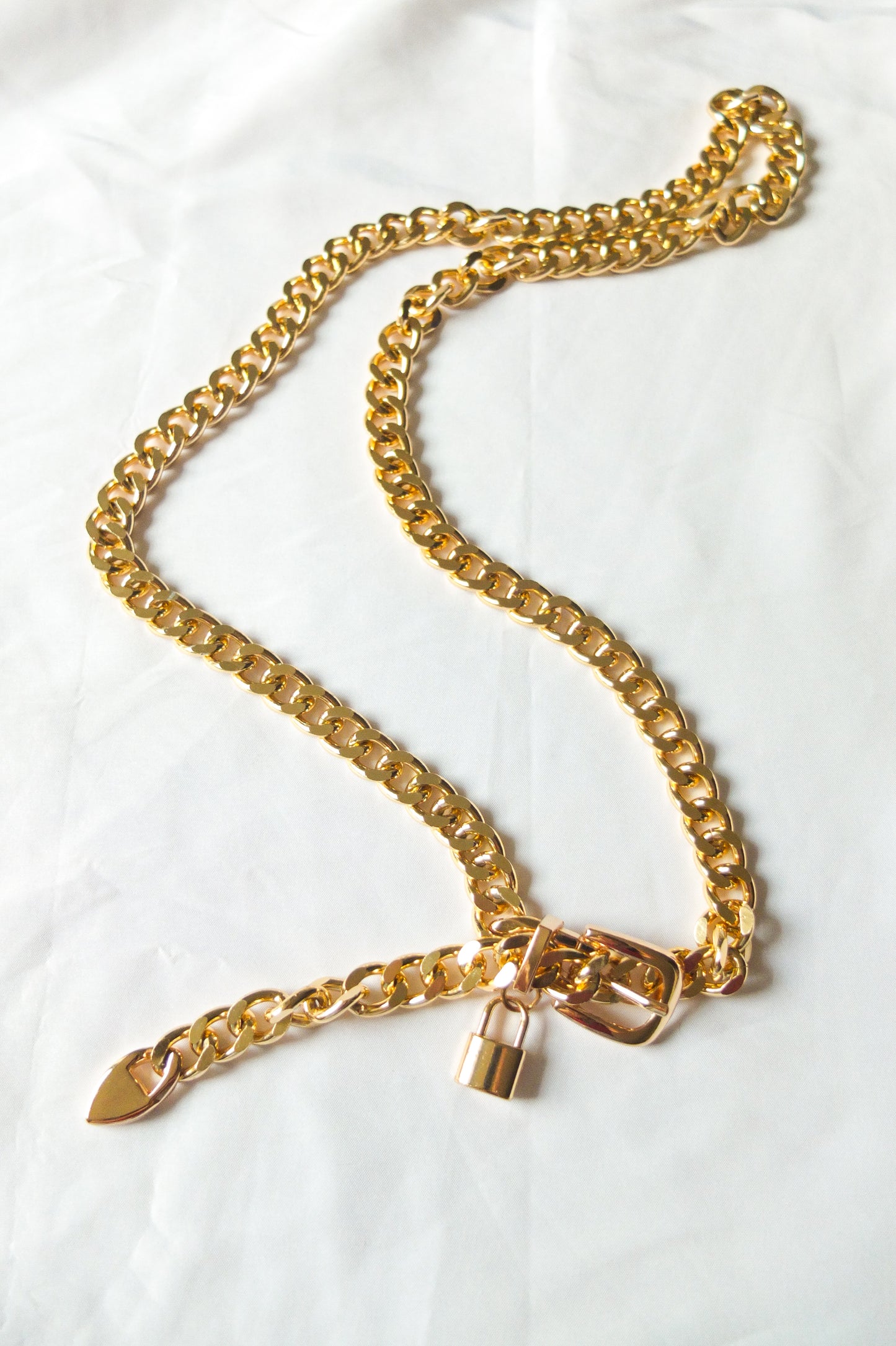 Gold Chain Skinny Belt (One Size)