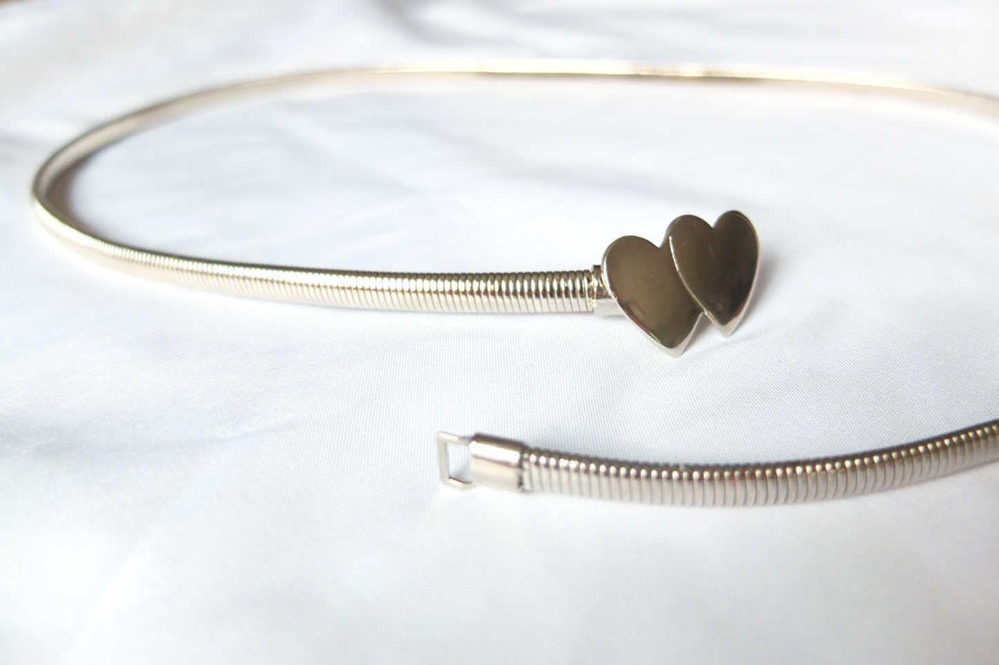 Silver Hearts Slinky Stretchy Belt (M)