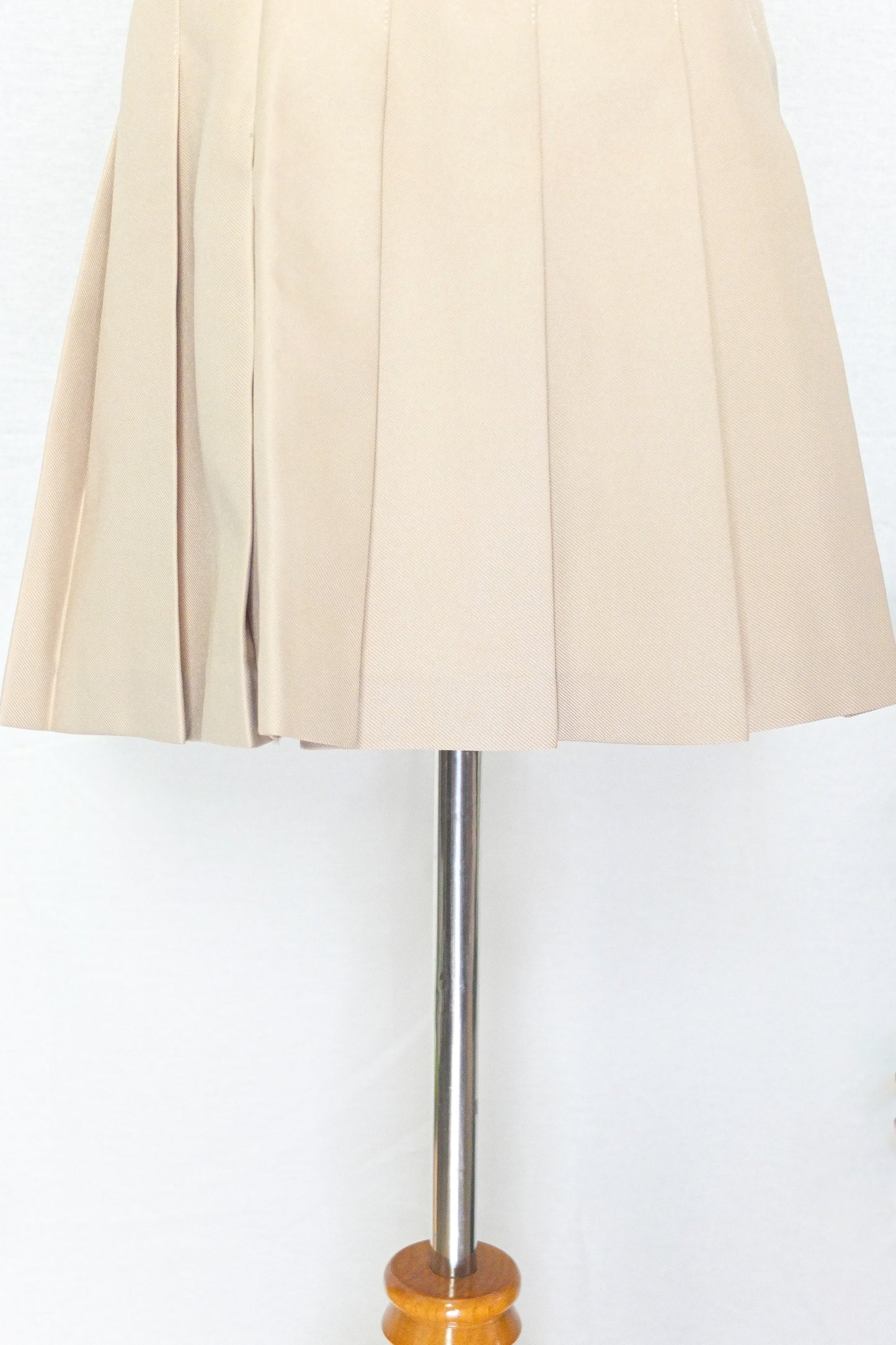 American Apparel Beige Tennis Pleated Mini Skirt (M)