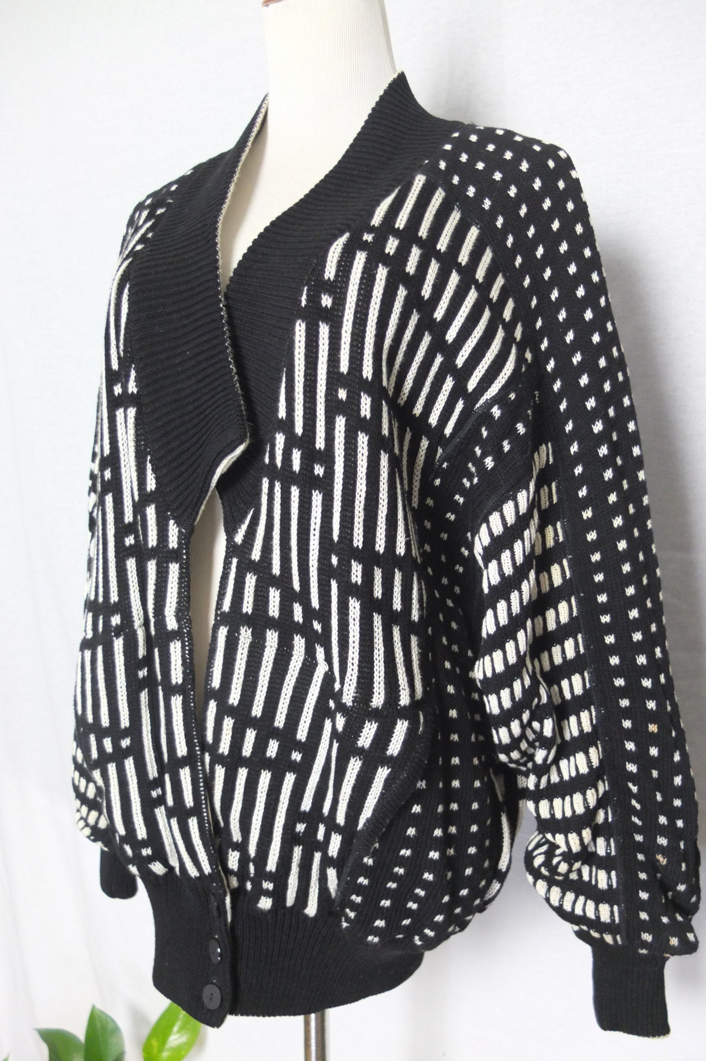 Vintage 80s Escada Margaretha Ley Black & White Knit Sweater Jacket (M/L)