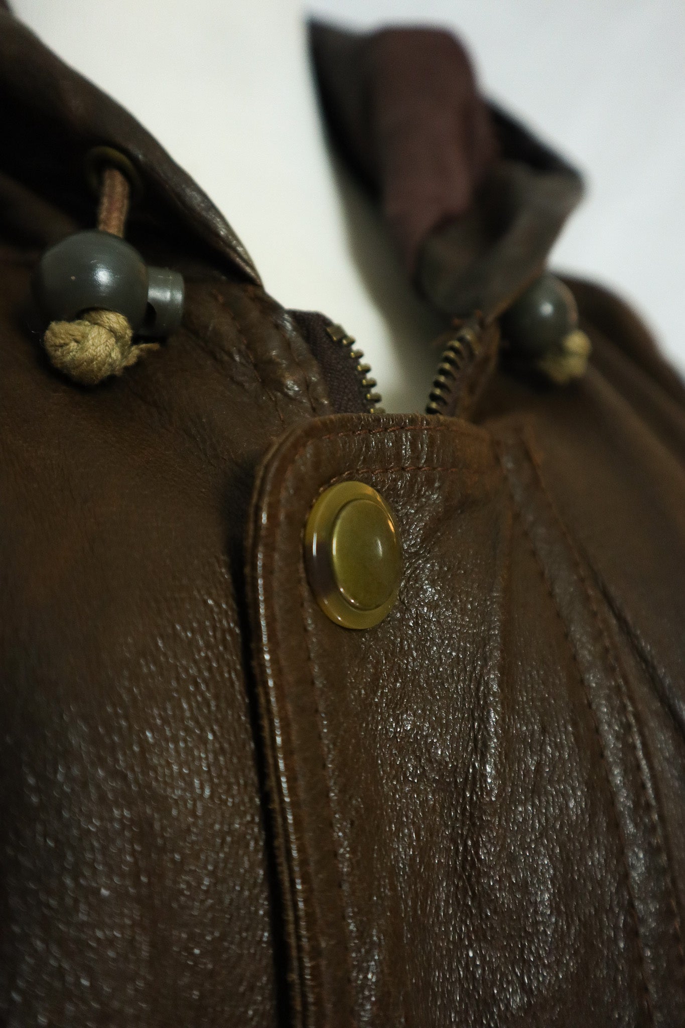 80s Brown Insulated Leather Hooded Overcoat (M)