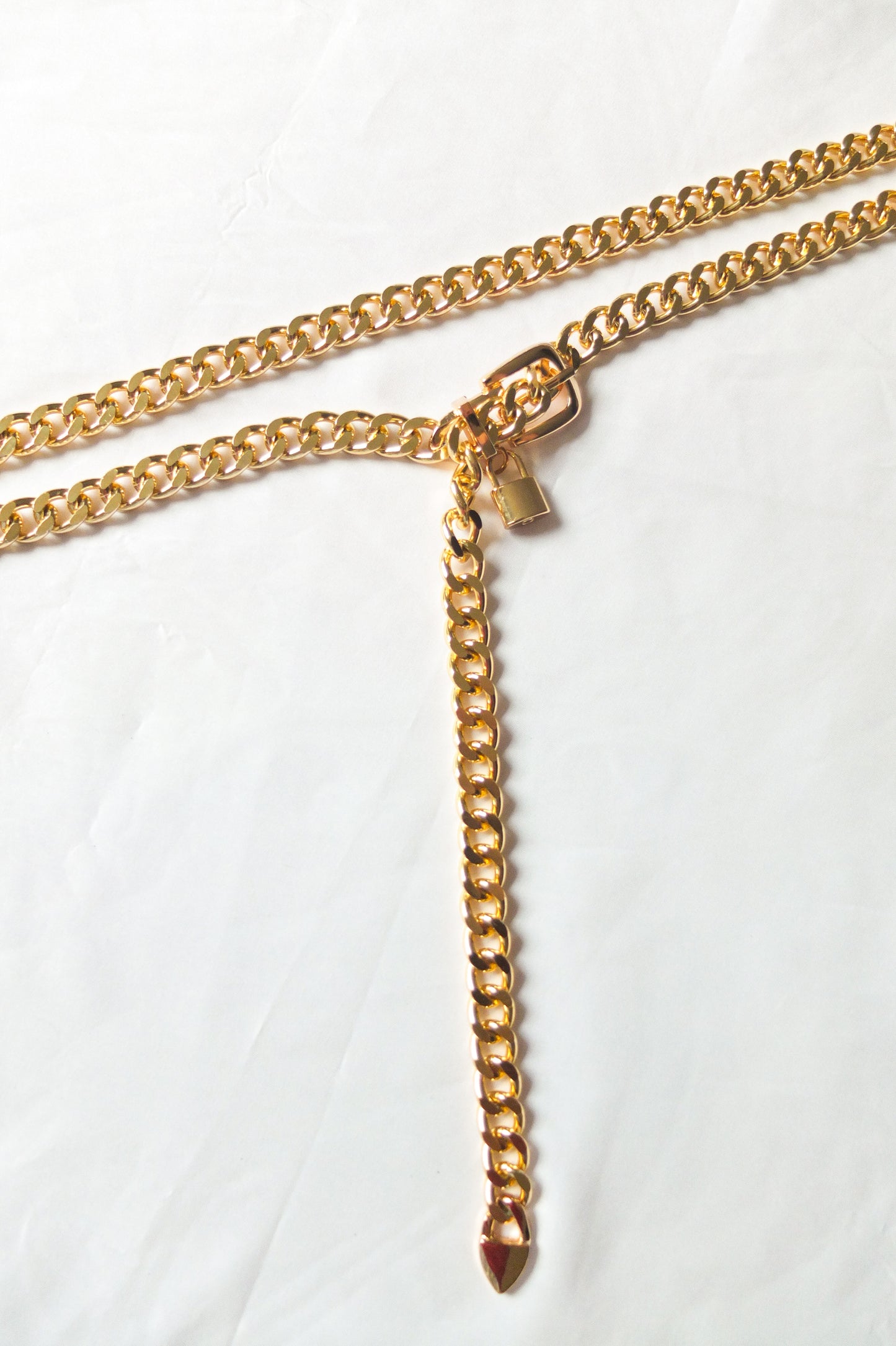 Gold Chain Skinny Belt (One Size)