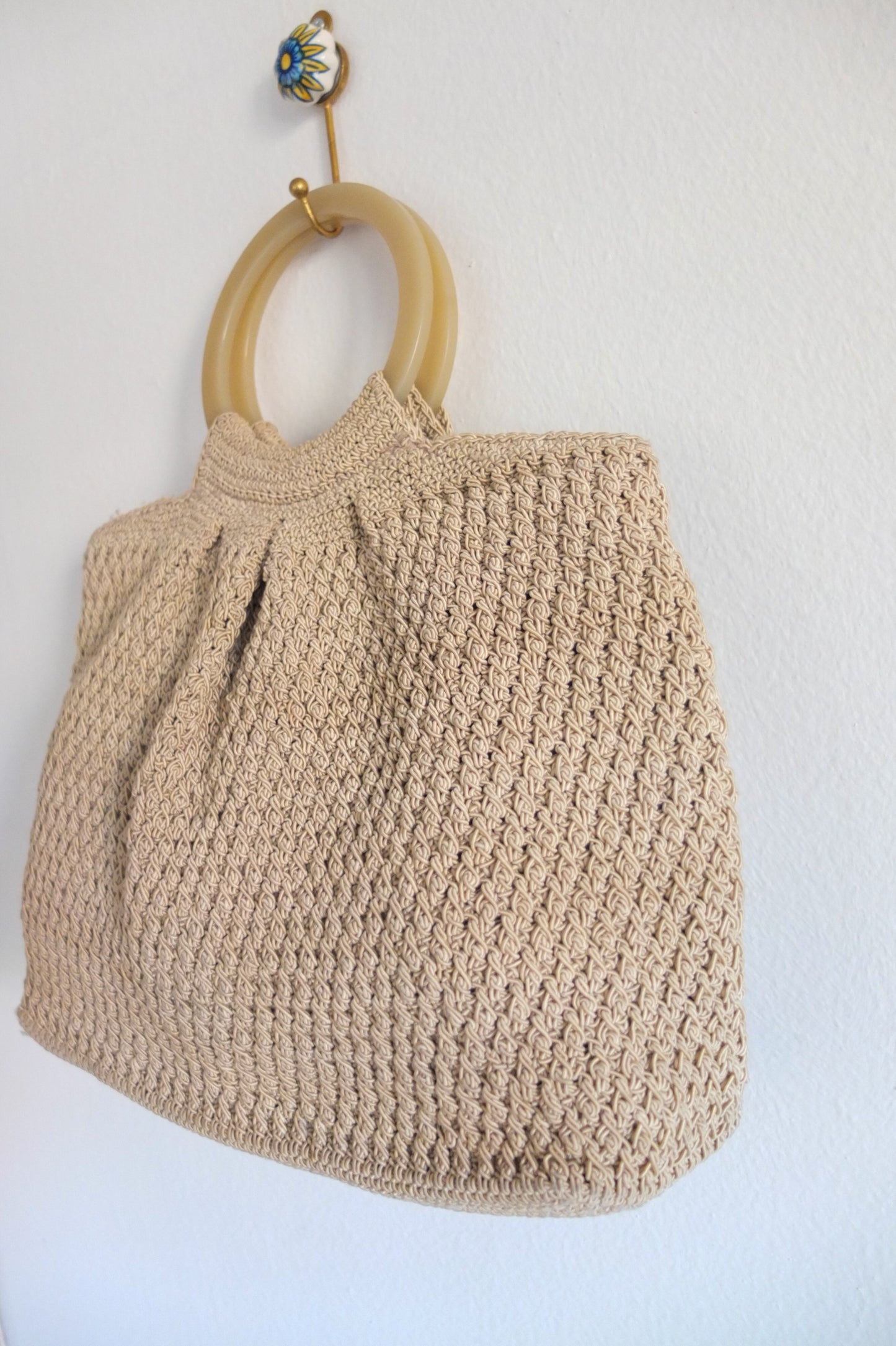 Vintage Liz Claiborne Tan Macrame Crochet Handbag