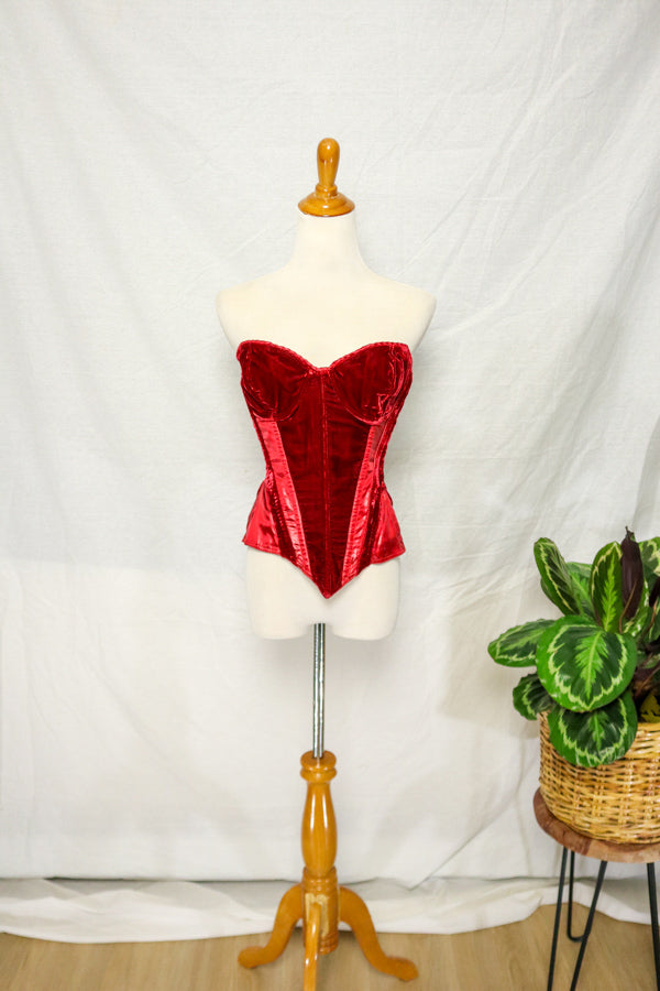 Cadolle Creations Red Velvet Corset (M)