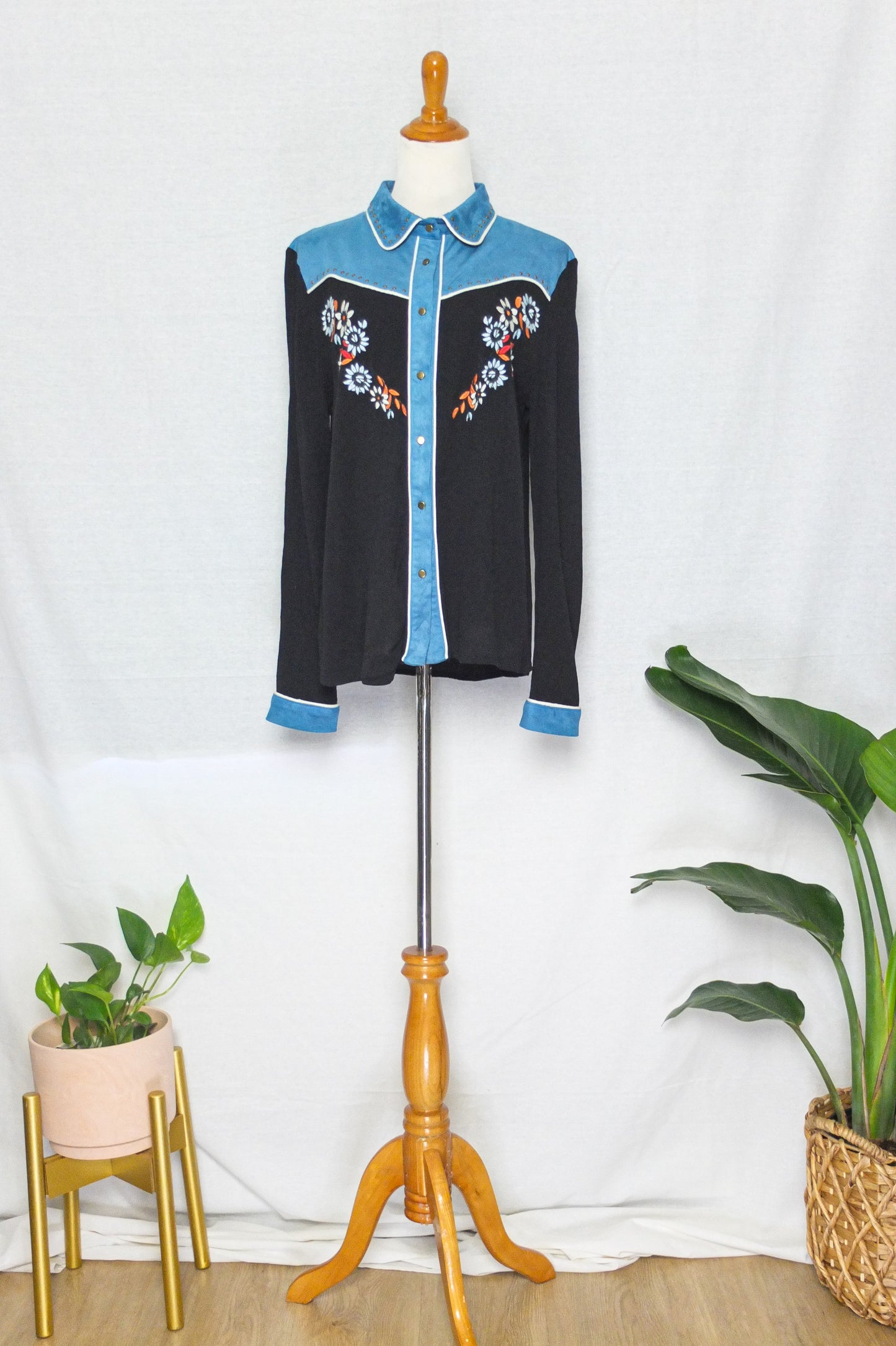 John Moon Blue Embroidered Western Fringe Shirt (M)