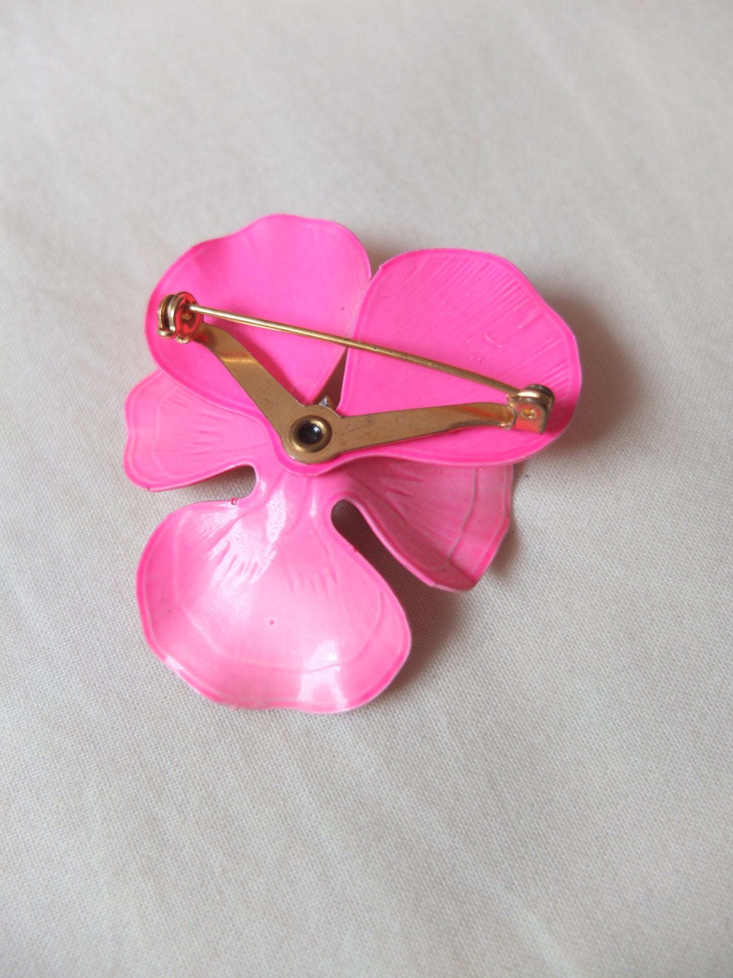 Vintage Hibiscus Brooch