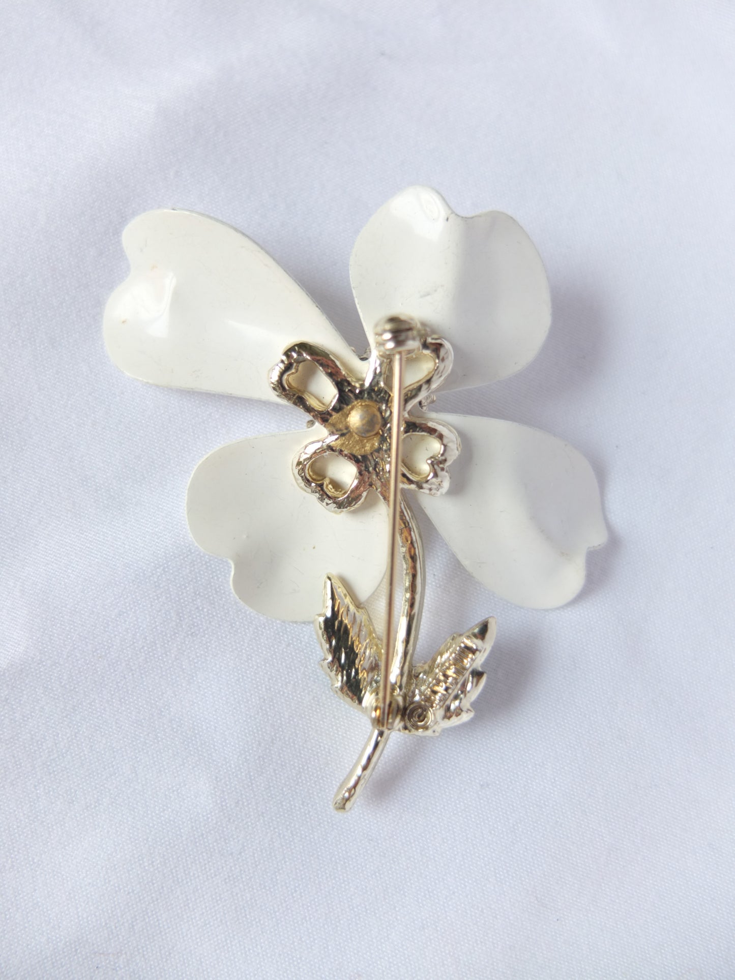 Vintage White Enamel Flower Brooch