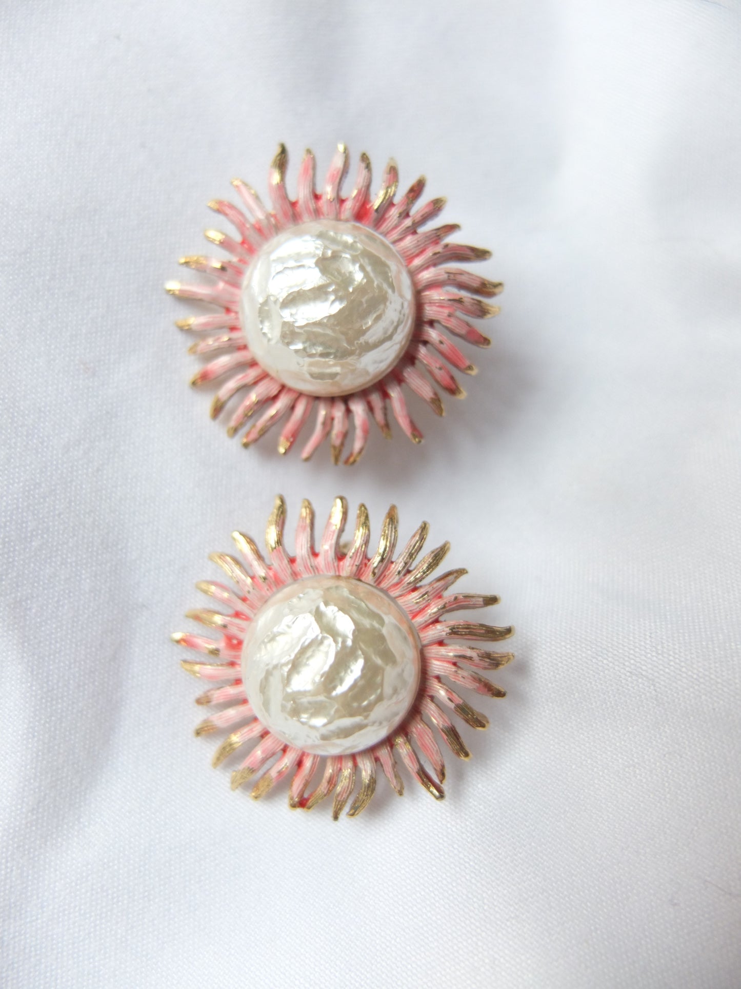 Vintage Pink Metallic Sunflower Clip Ons