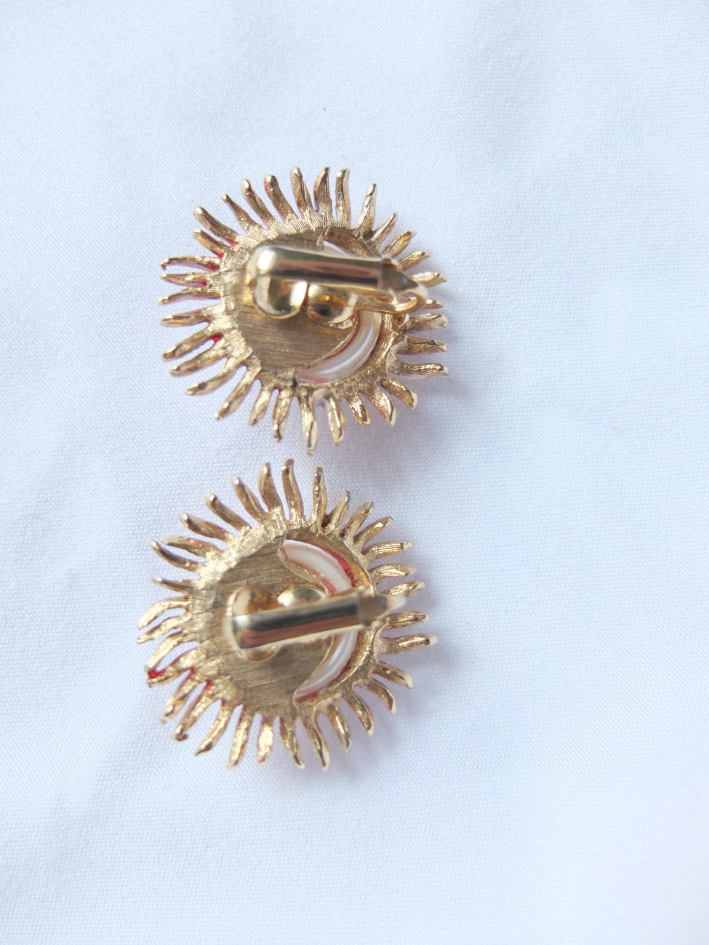 Vintage Pink Metallic Sunflower Clip Ons