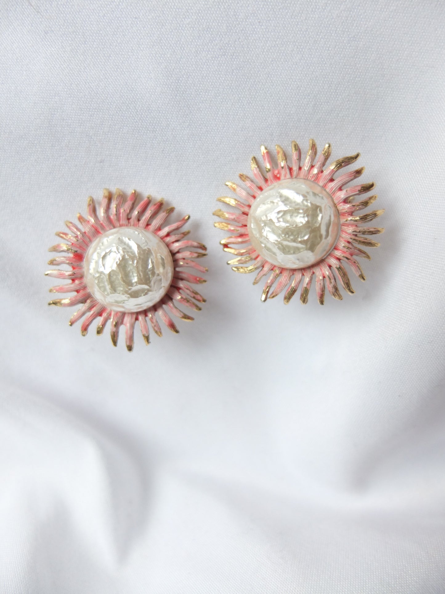 Vintage Pink Metallic Sunflower Clip Ons