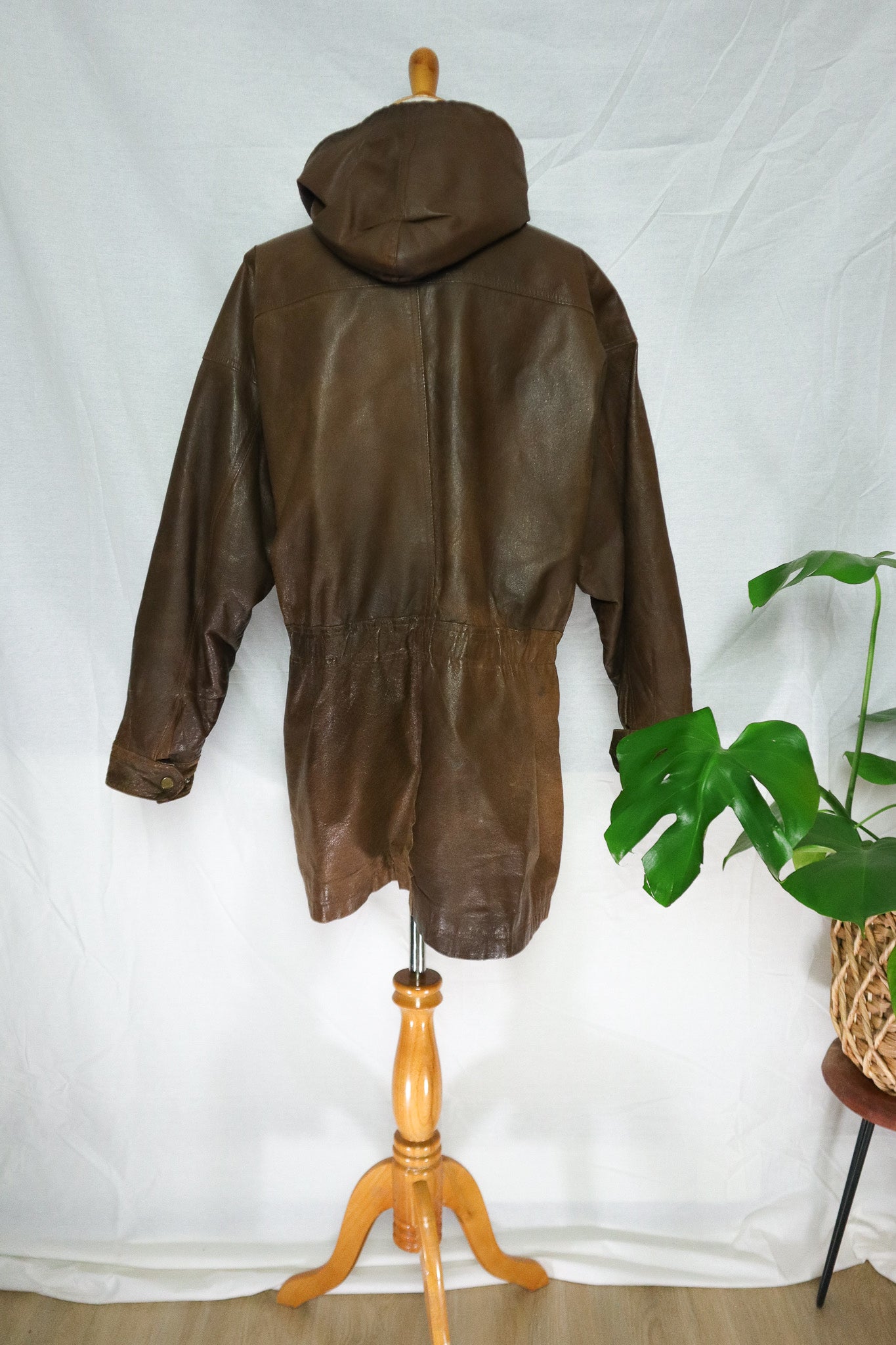 80s Brown Insulated Leather Hooded Overcoat (M)